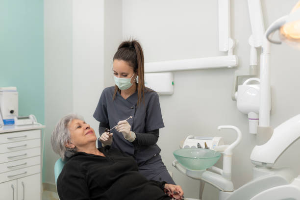 Best Emergency Tooth Extraction in Reidland, KY